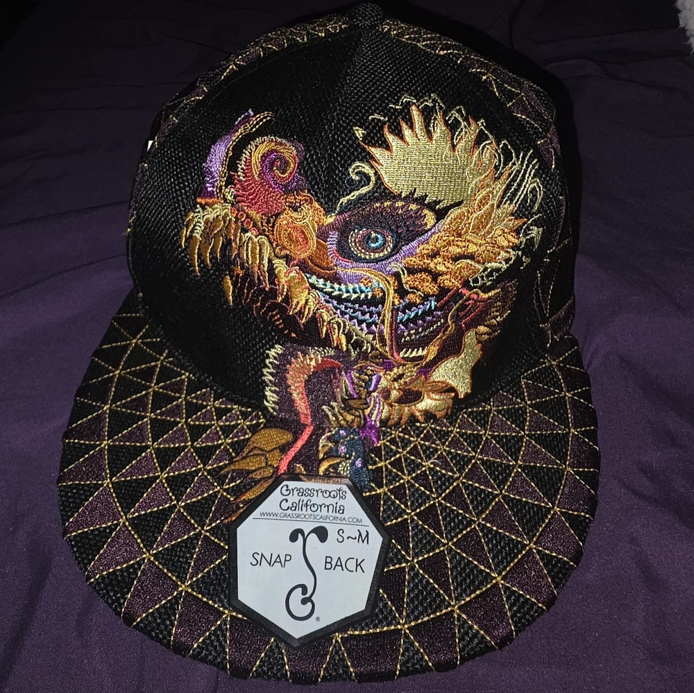 Limited Edition Android Jones Grassroots Dragon Embroidered Snapback S-M
